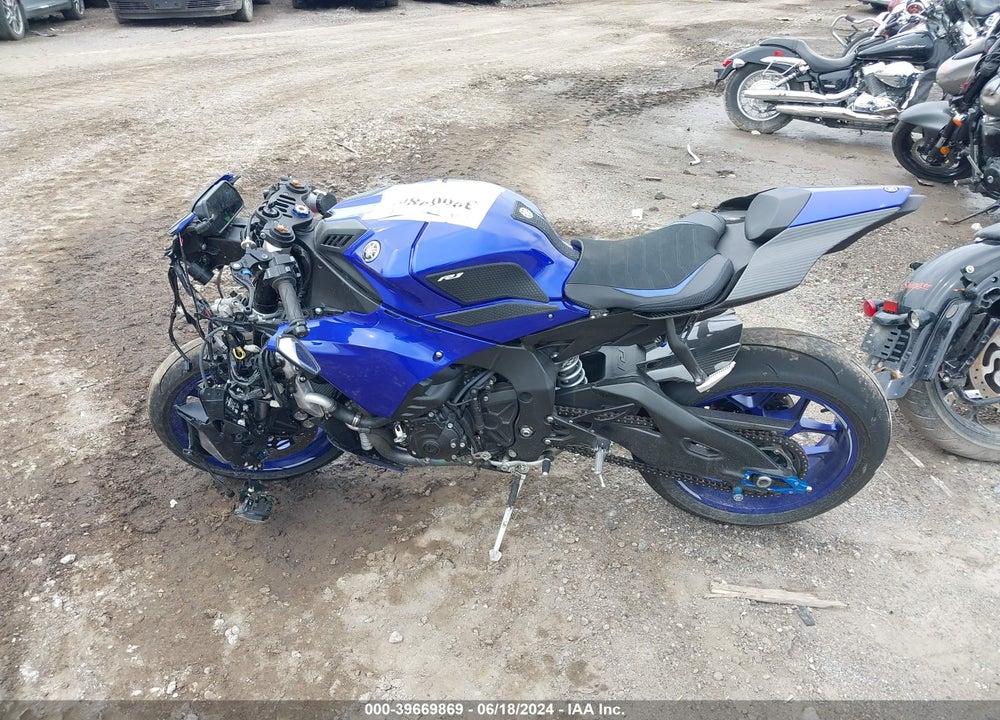 2021 YAMAHA YZFR1 VIN: JYARN66E2MA001838