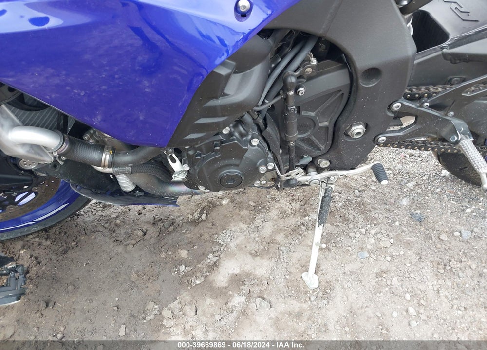 2021 YAMAHA YZFR1 VIN: JYARN66E2MA001838