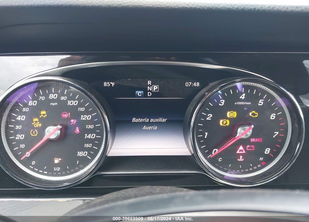 2017 MERCEDES-BENZ E 300 VIN: WDDZF4JBXHA048906