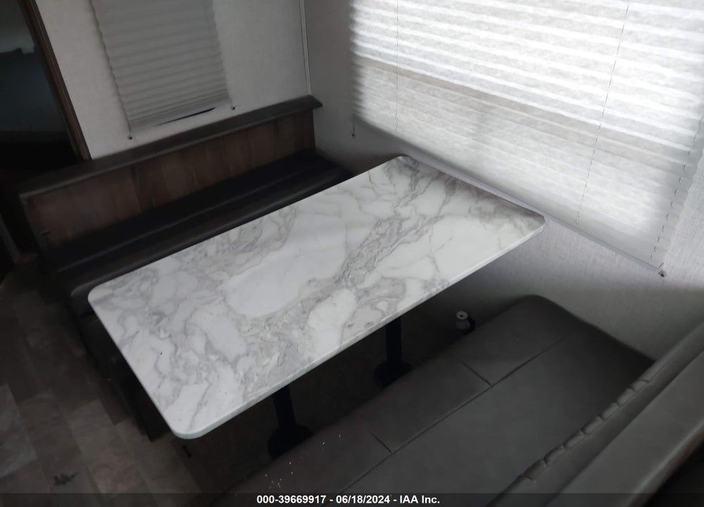 2021 FOREST RIVER DELLATERRA VIN: 5ZT2DESB5M9005123
