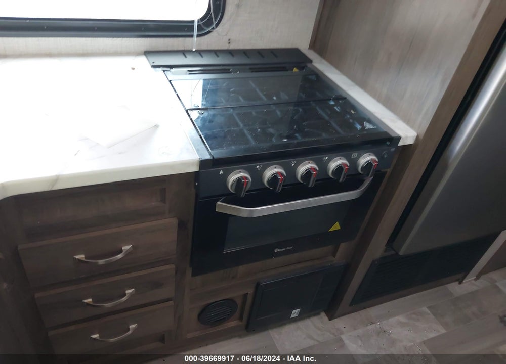 2021 FOREST RIVER DELLATERRA VIN: 5ZT2DESB5M9005123