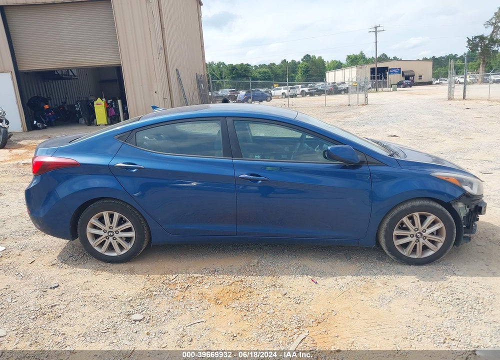2015 HYUNDAI ELANTRA VIN: KMHDH4AE8FU387647