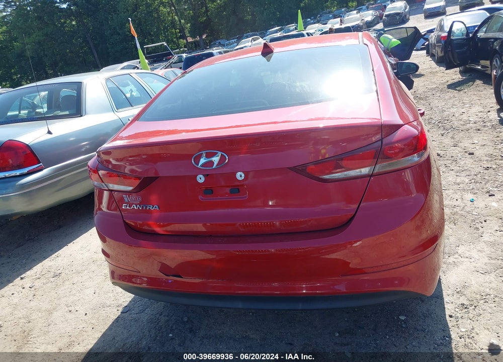 2017 HYUNDAI ELANTRA SE VIN: 5NPD84LF0HH022208