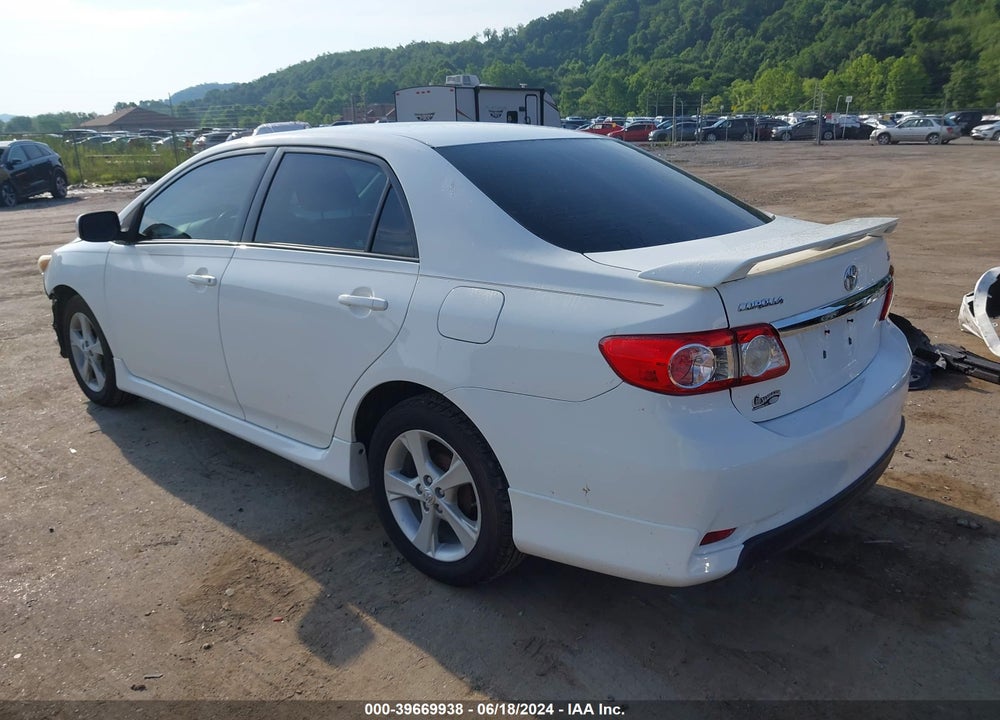 2013 TOYOTA COROLLA S VIN: 2T1BU4EE0DC102239