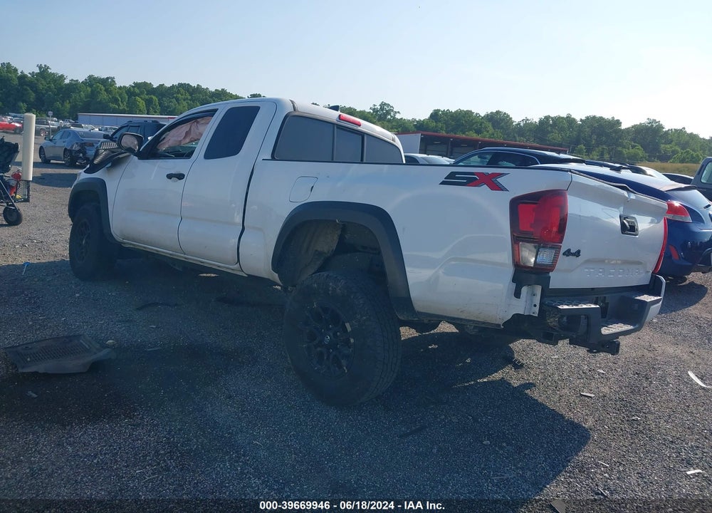 2020 TOYOTA TACOMA SR VIN: 5TFSX5EN5LX071177
