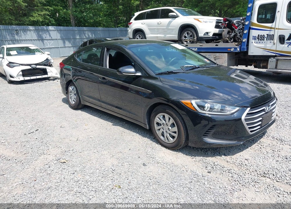 2018 HYUNDAI ELANTRA SE VIN: KMHD74LF4JU570982
