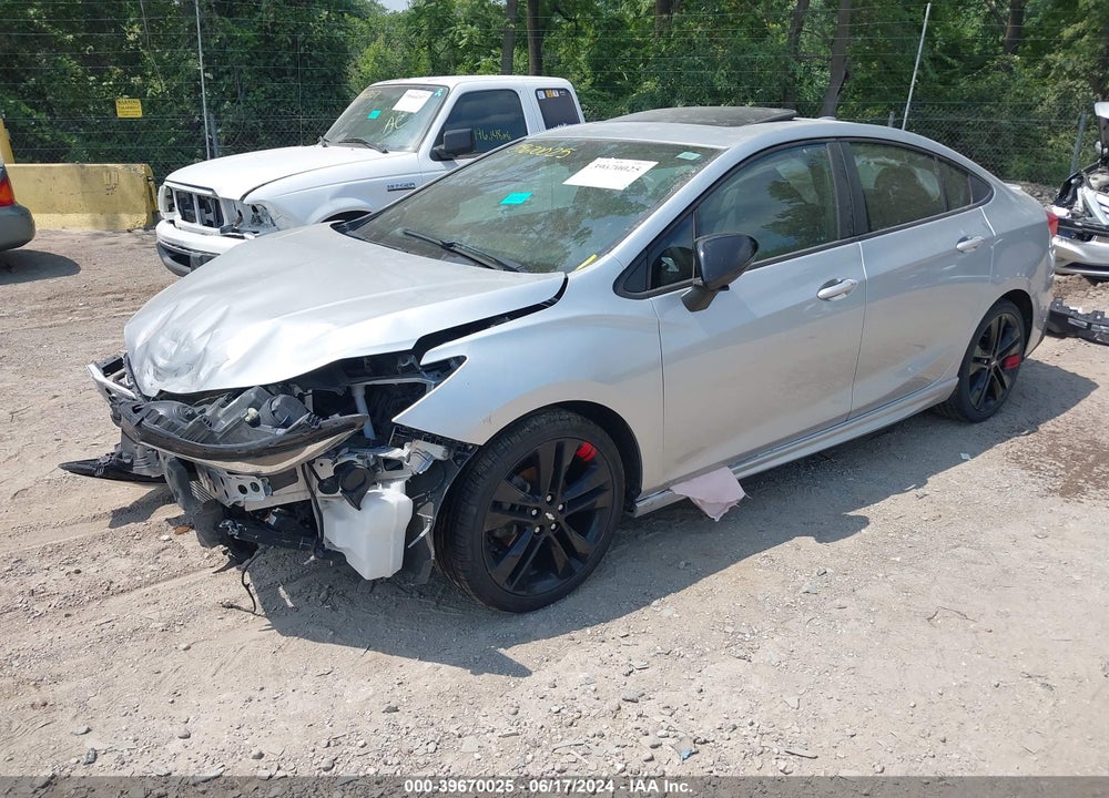 2018 CHEVROLET CRUZE LT AUTO VIN: 1G1BE5SM8J7106589