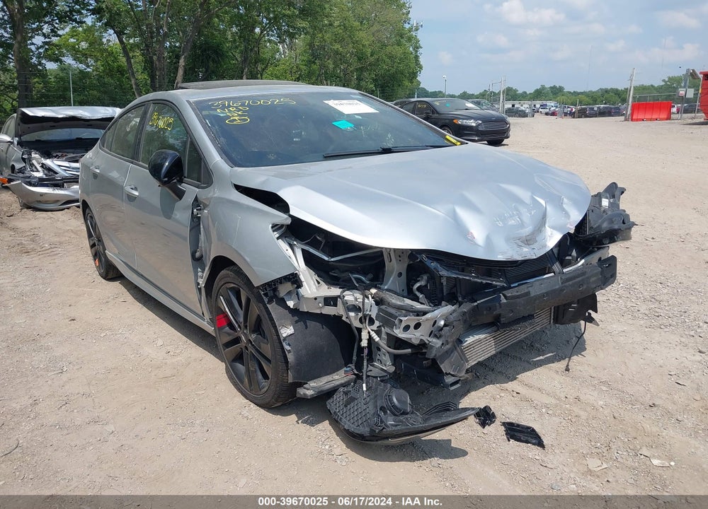 2018 CHEVROLET CRUZE LT AUTO VIN: 1G1BE5SM8J7106589