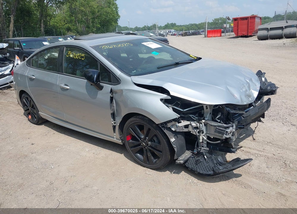 2018 CHEVROLET CRUZE LT AUTO VIN: 1G1BE5SM8J7106589