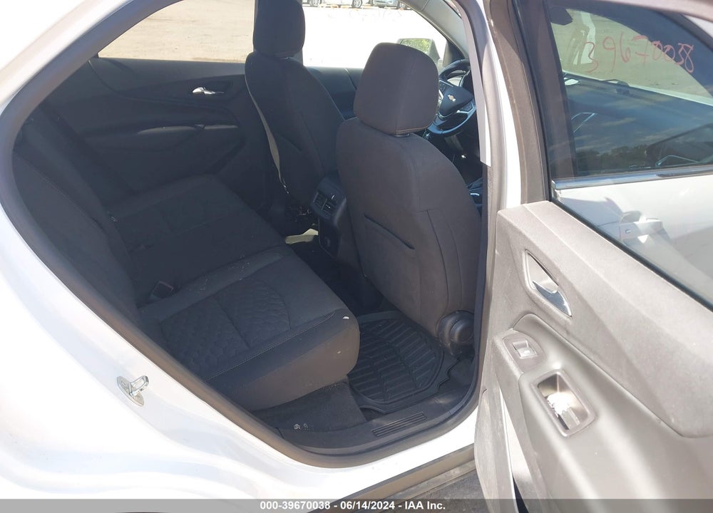 2018 CHEVROLET EQUINOX LT VIN: 2GNAXSEV8J6334986