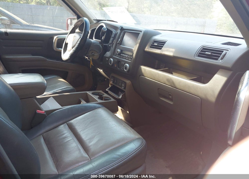 2006 HONDA RIDGELINE RTL VIN: 2HJYK16596H535964
