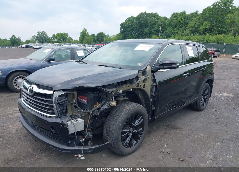 2015 TOYOTA HIGHLANDER LE PLUS V6 VIN: 5TDBKRFH3FS105450