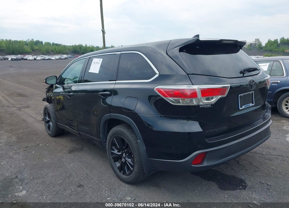 2015 TOYOTA HIGHLANDER LE PLUS V6 VIN: 5TDBKRFH3FS105450