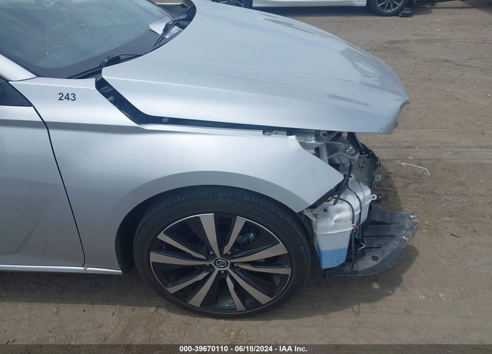 2022 NISSAN ALTIMA SR FWD VIN: 1N4BL4CV6NN302164