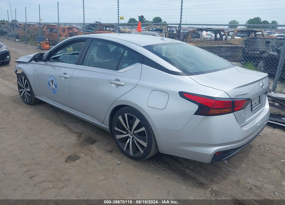 2022 NISSAN ALTIMA SR FWD VIN: 1N4BL4CV6NN302164