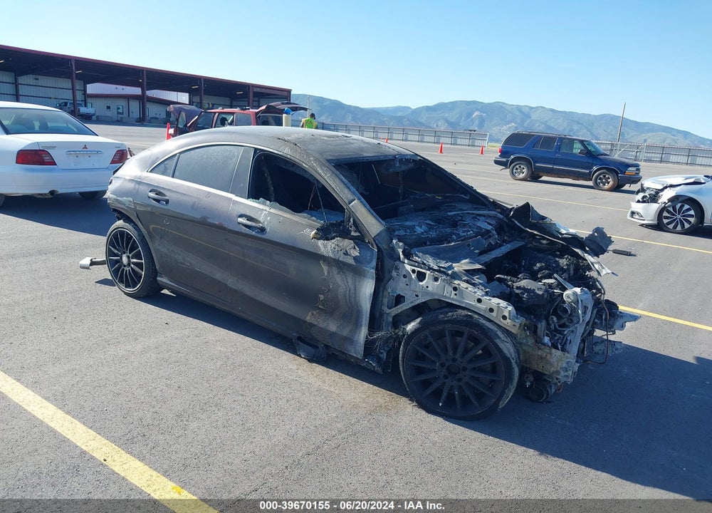 2014 MERCEDES-BENZ CLA 250 4MATIC VIN: WDDSJ4GB3EN147742