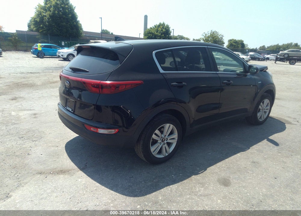 2017 KIA SPORTAGE LX VIN: KNDPMCACXH7260177