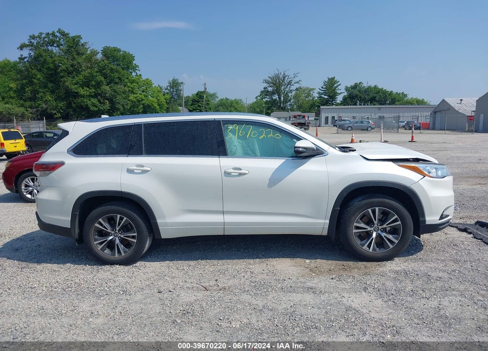 2016 TOYOTA HIGHLANDER XLE V6 VIN: 5TDKKRFH6GS151808