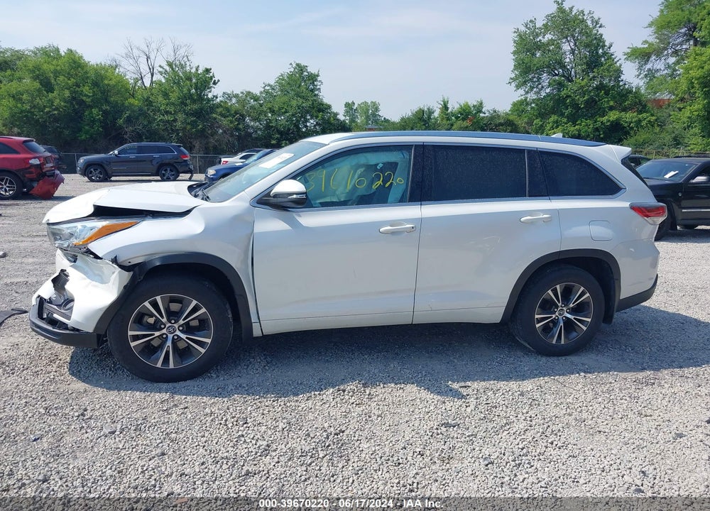 2016 TOYOTA HIGHLANDER XLE V6 VIN: 5TDKKRFH6GS151808