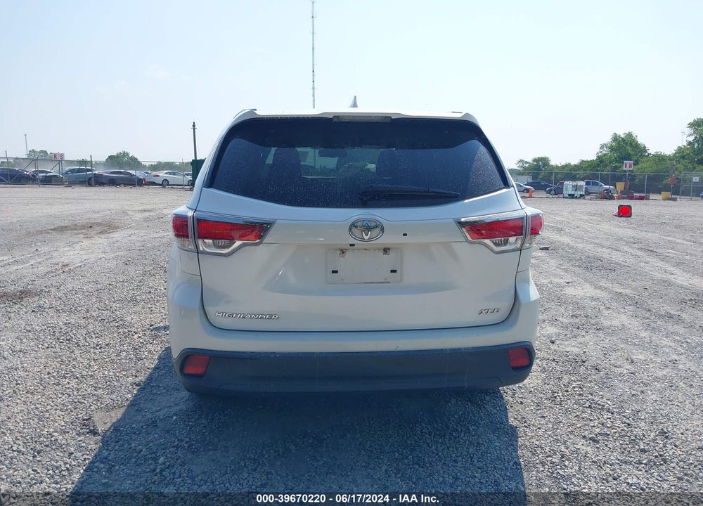 2016 TOYOTA HIGHLANDER XLE V6 VIN: 5TDKKRFH6GS151808