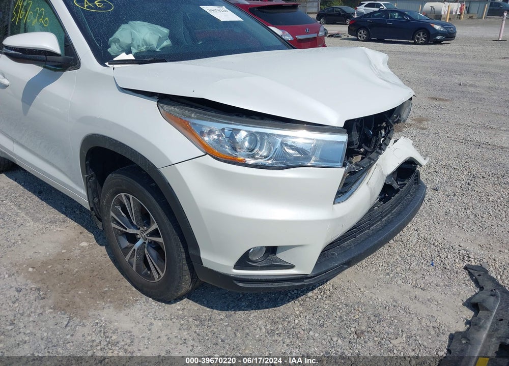 2016 TOYOTA HIGHLANDER XLE V6 VIN: 5TDKKRFH6GS151808