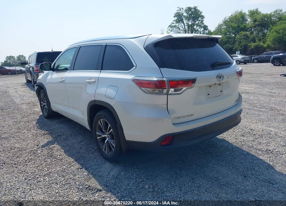 2016 TOYOTA HIGHLANDER XLE V6 VIN: 5TDKKRFH6GS151808