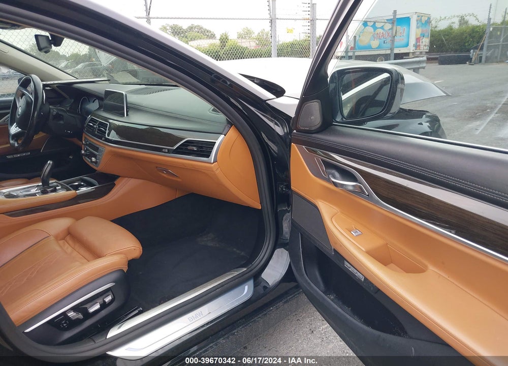 2017 BMW 740I VIN: WBA7E2C54HG739178