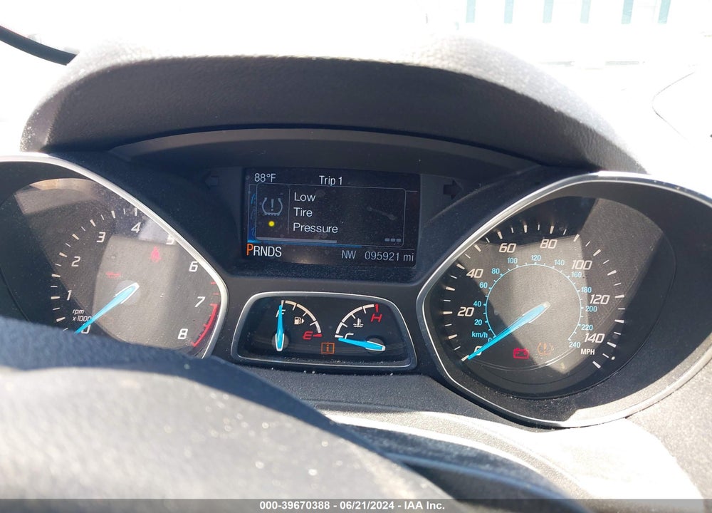 2016 FORD ESCAPE SE VIN: 1FMCU0G77GUC06547