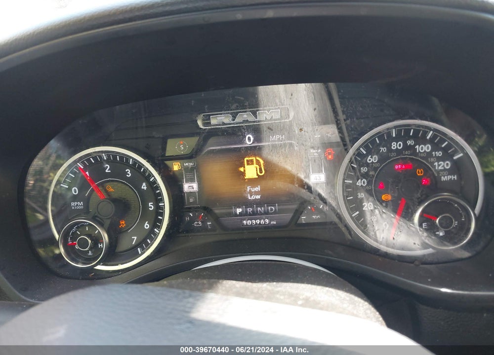 2020 RAM 1500 BIG HORN VIN: 1C6SRFFT8LN205633