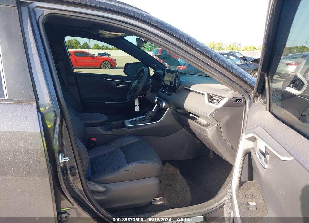 2024 TOYOTA RAV4 VIN: 4T3E6RFV0RU147262