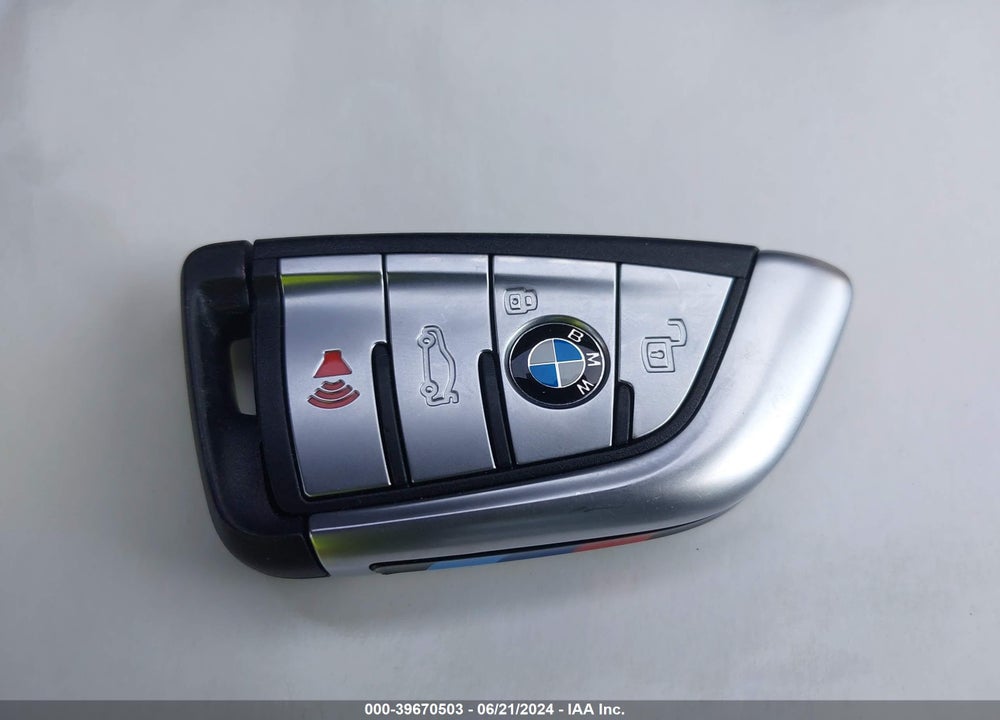 2022 BMW X5 PHEV XDRIVE45E VIN: 5UXTA6C00N9J23968