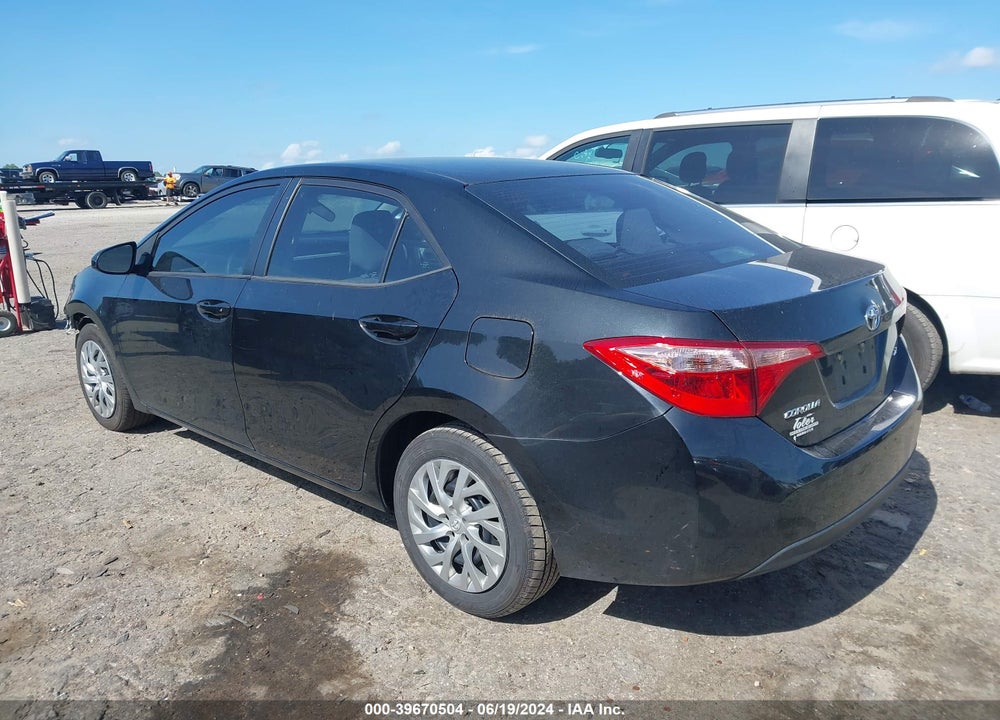 2018 TOYOTA COROLLA VIN: 2T1BURHE0JC120096