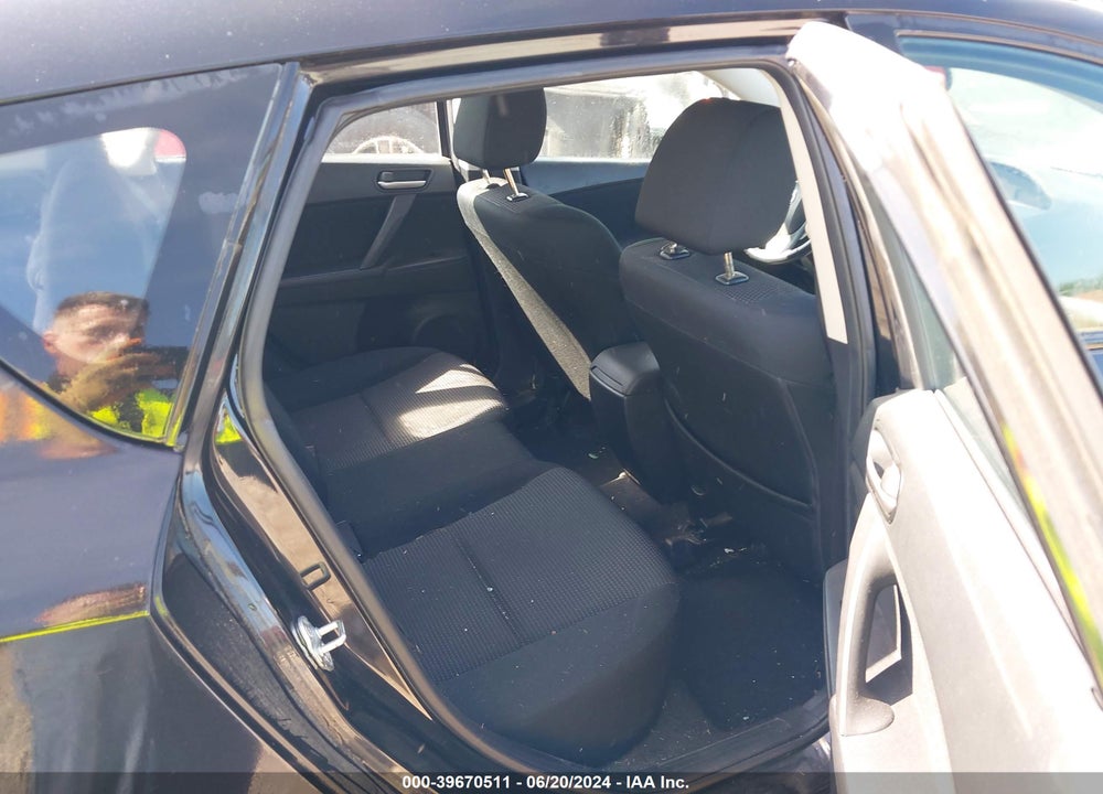 2013 MAZDA 3 I TOURING VIN: JM1BL1L75D1751982