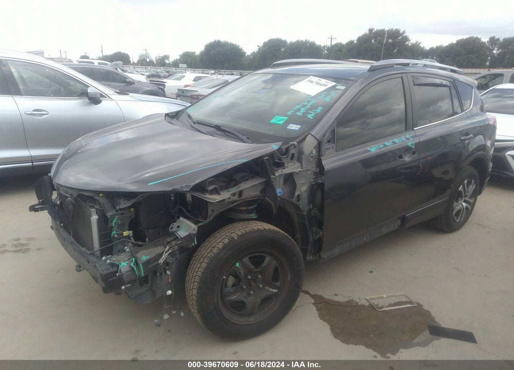 2017 TOYOTA RAV4 LE VIN: JTMZFREVXHJ132686