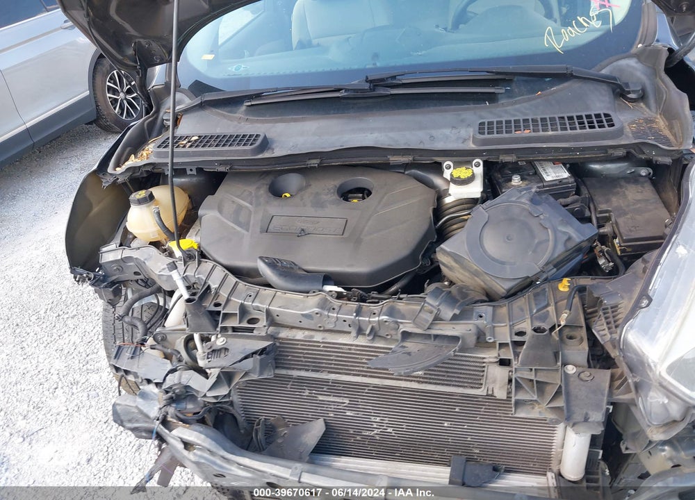 2017 FORD ESCAPE SE VIN: 1FMCU0G93HUB46687