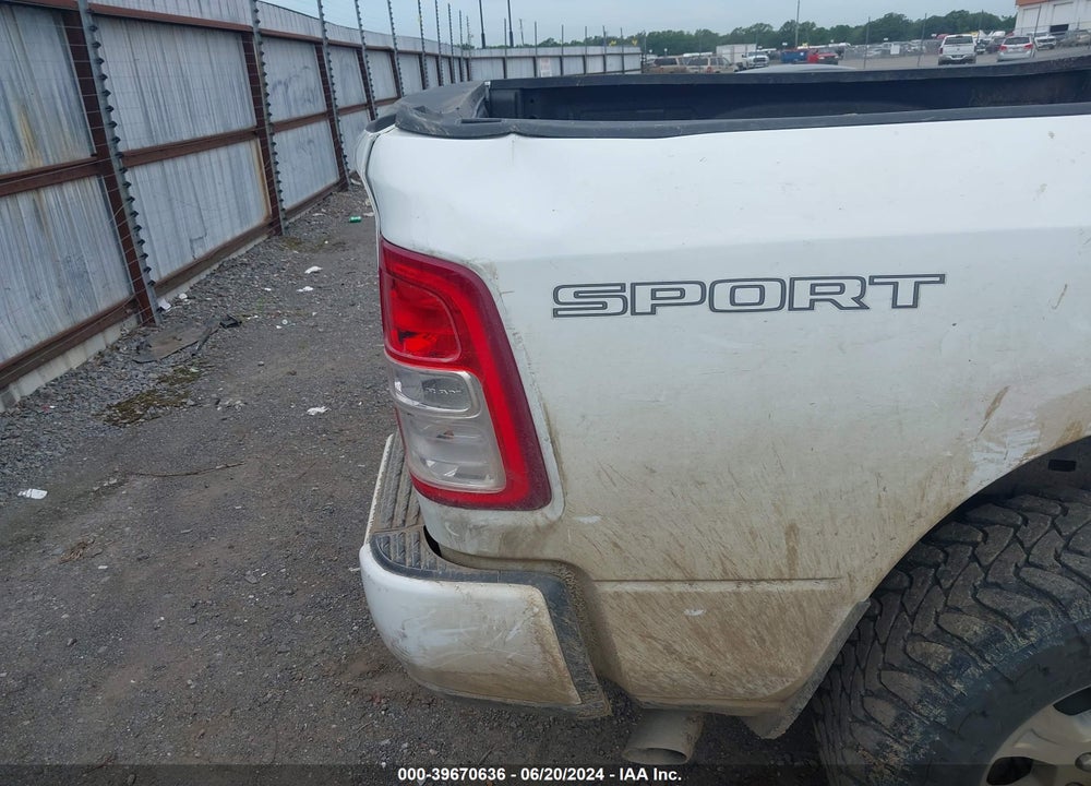 2023 RAM 2500 BIG HORN 4X4 6'4 BOX VIN: 3C6UR5DL9PG616057