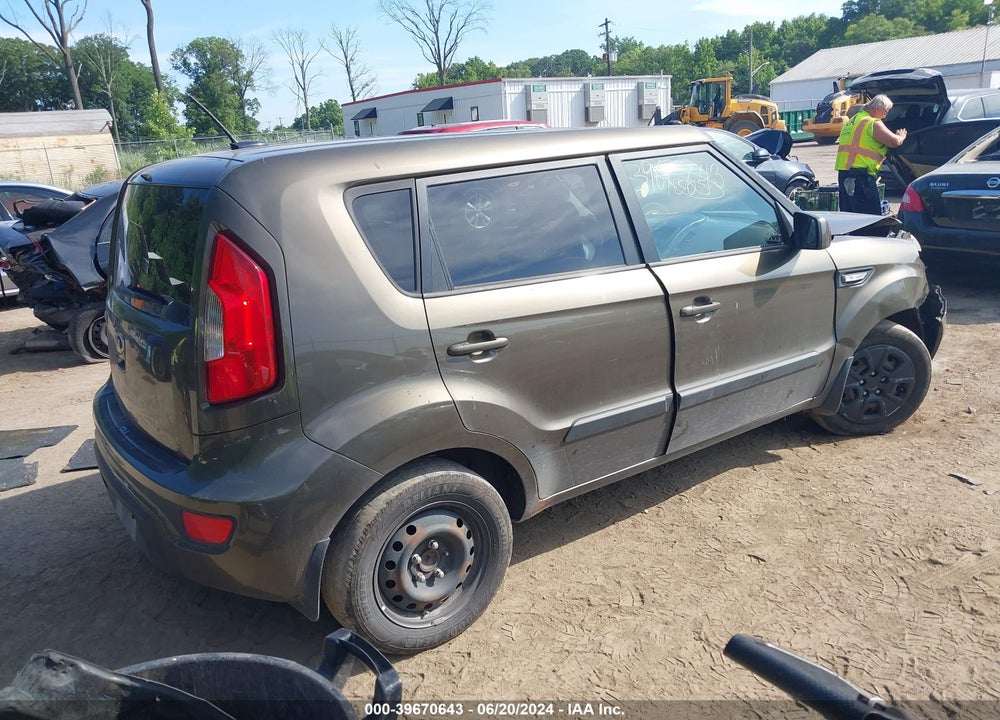 2013 KIA SOUL VIN: KNDJT2A54D7504999