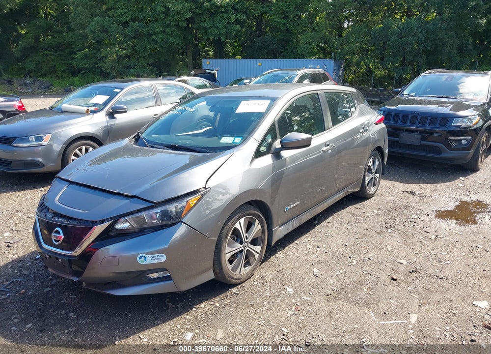 2018 NISSAN LEAF VIN: 1N4AZ1CP1JC302105