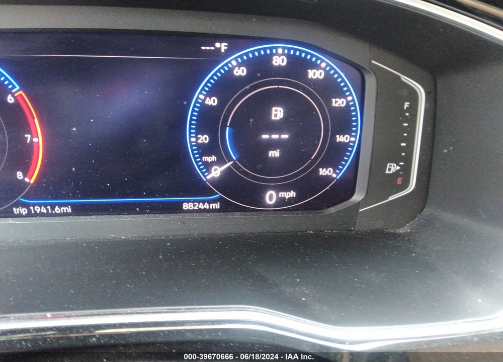2019 VOLKSWAGEN JETTA 1.4T SEL PREMIUM VIN: 3VWG57BU4KM008723