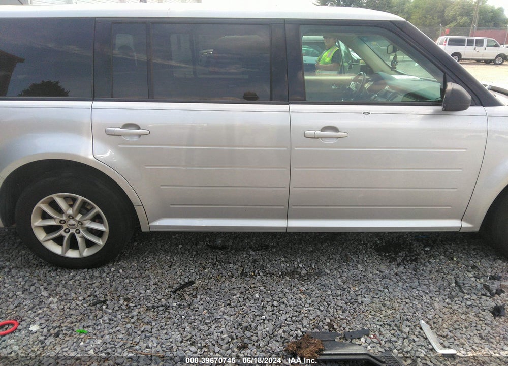 2016 FORD FLEX SE VIN: 2FMGK5B84GBA04663