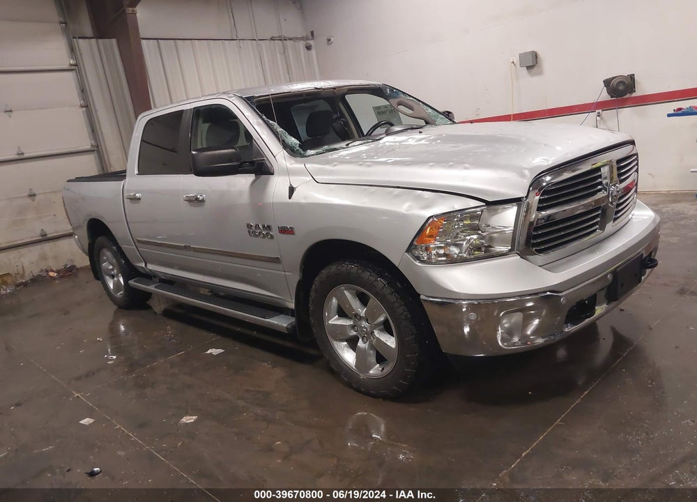 2015 RAM 1500 BIG HORN VIN: 1C6RR7LT0FS604213