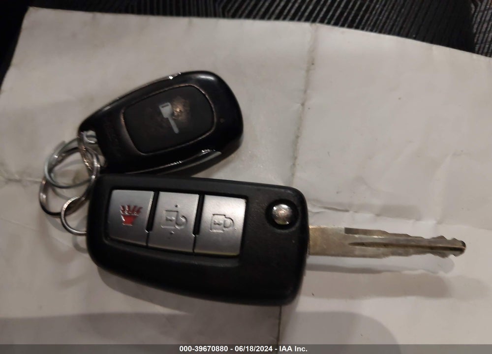2014 NISSAN ROGUE S VIN: 5N1AT2MV3EC850056