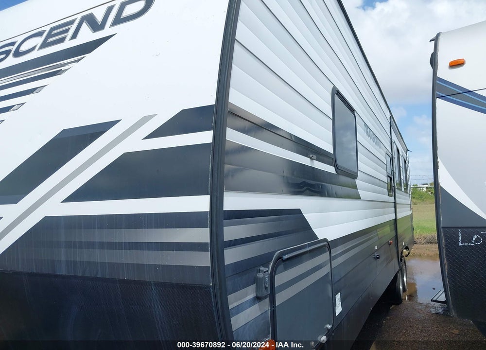 2019 GRAND DESIGN TRANSCEND VIN: 573TT3425K8801361