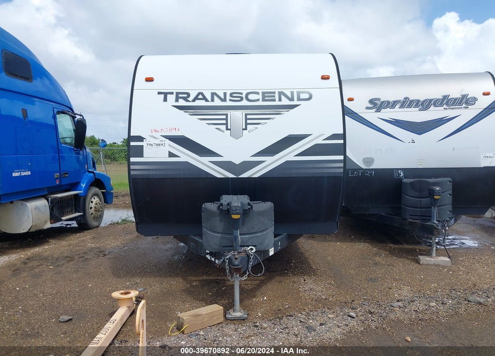 2019 GRAND DESIGN TRANSCEND VIN: 573TT3425K8801361