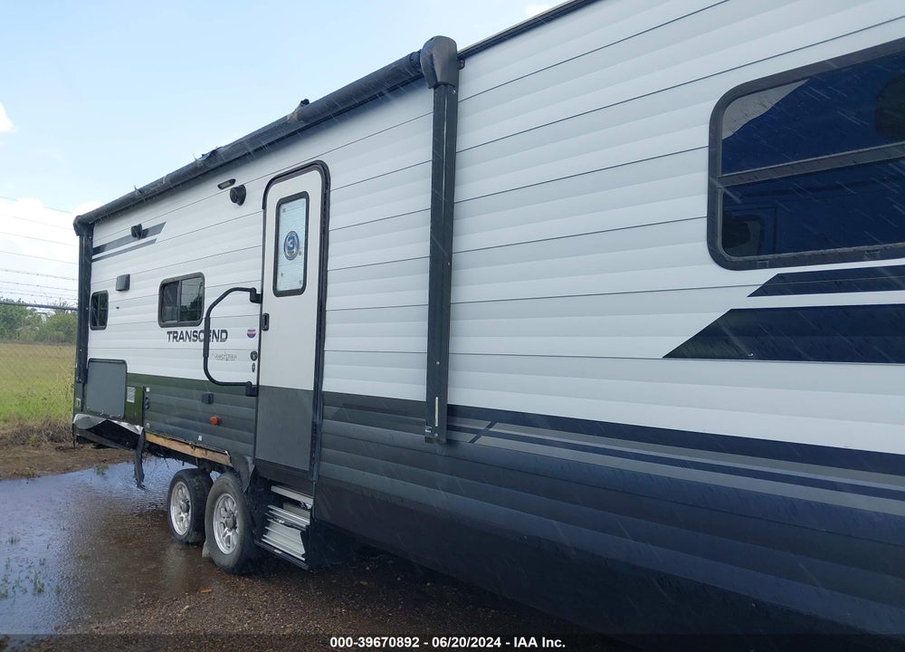 2019 GRAND DESIGN TRANSCEND VIN: 573TT3425K8801361
