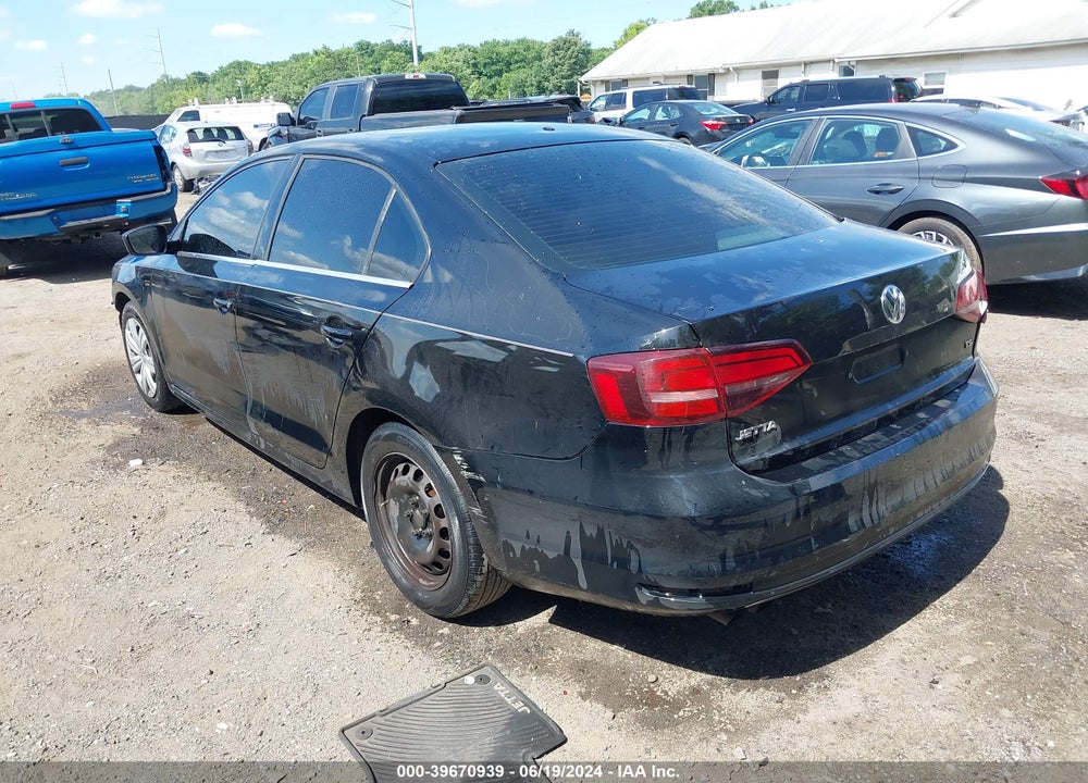 2017 VOLKSWAGEN JETTA 1.4T S VIN: 3VW2B7AJ9HM389679