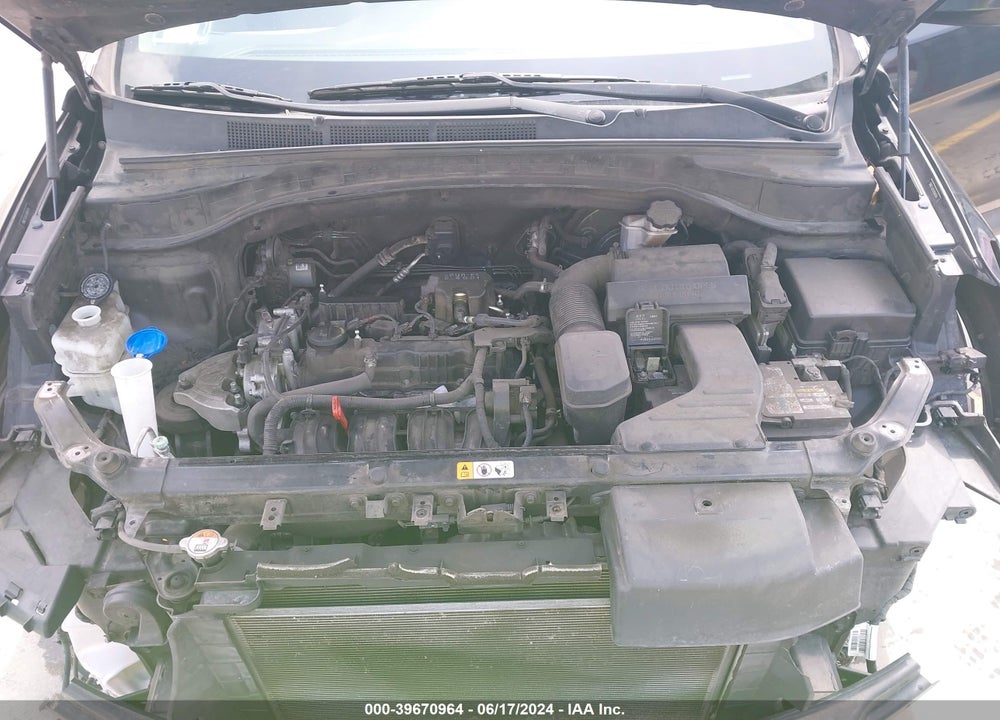 2018 HYUNDAI SANTA FE SPORT 2.4L VIN: 5NMZT3LB1JH066054
