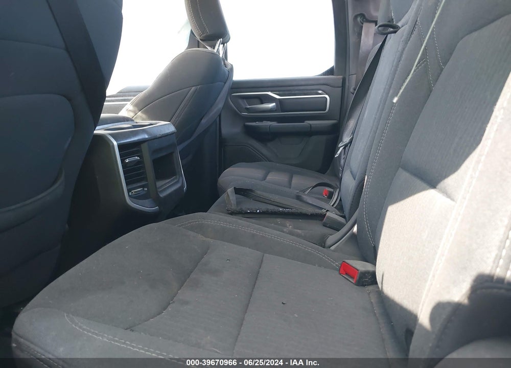 2020 RAM 1500 VIN: 1C6RREBT1LN344887