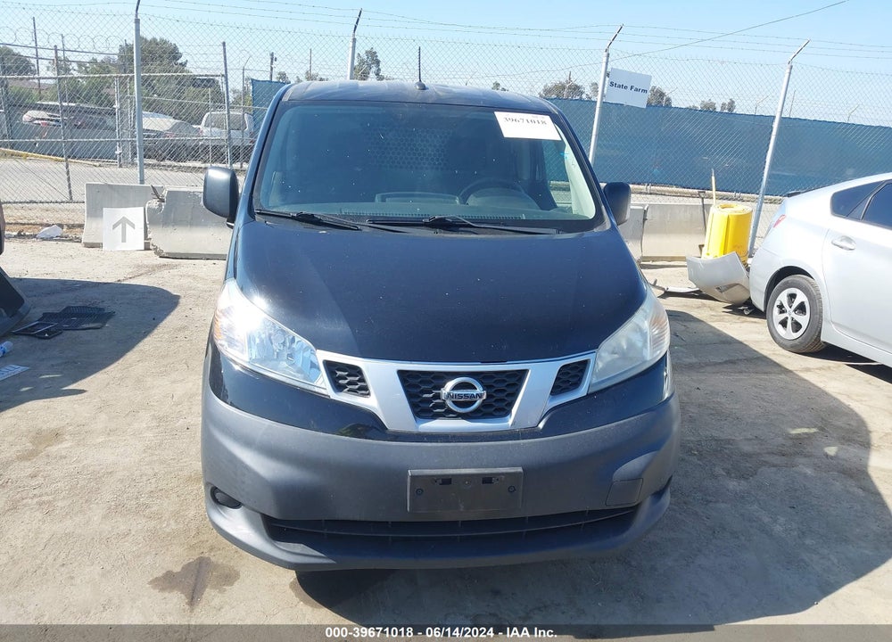 2014 NISSAN NV200 SV VIN: 3N6CM0KN3EK690883