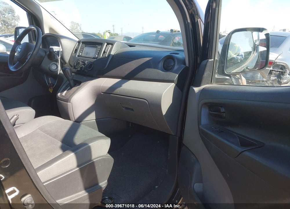 2014 NISSAN NV200 SV VIN: 3N6CM0KN3EK690883